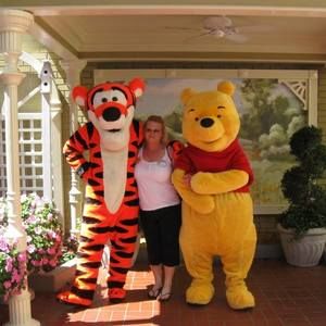 Meet your Posher, Evelyn